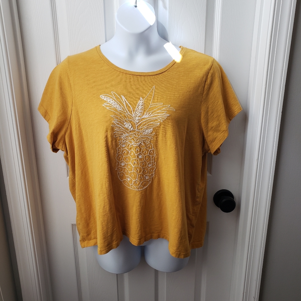 Pineapple String T-Shirt